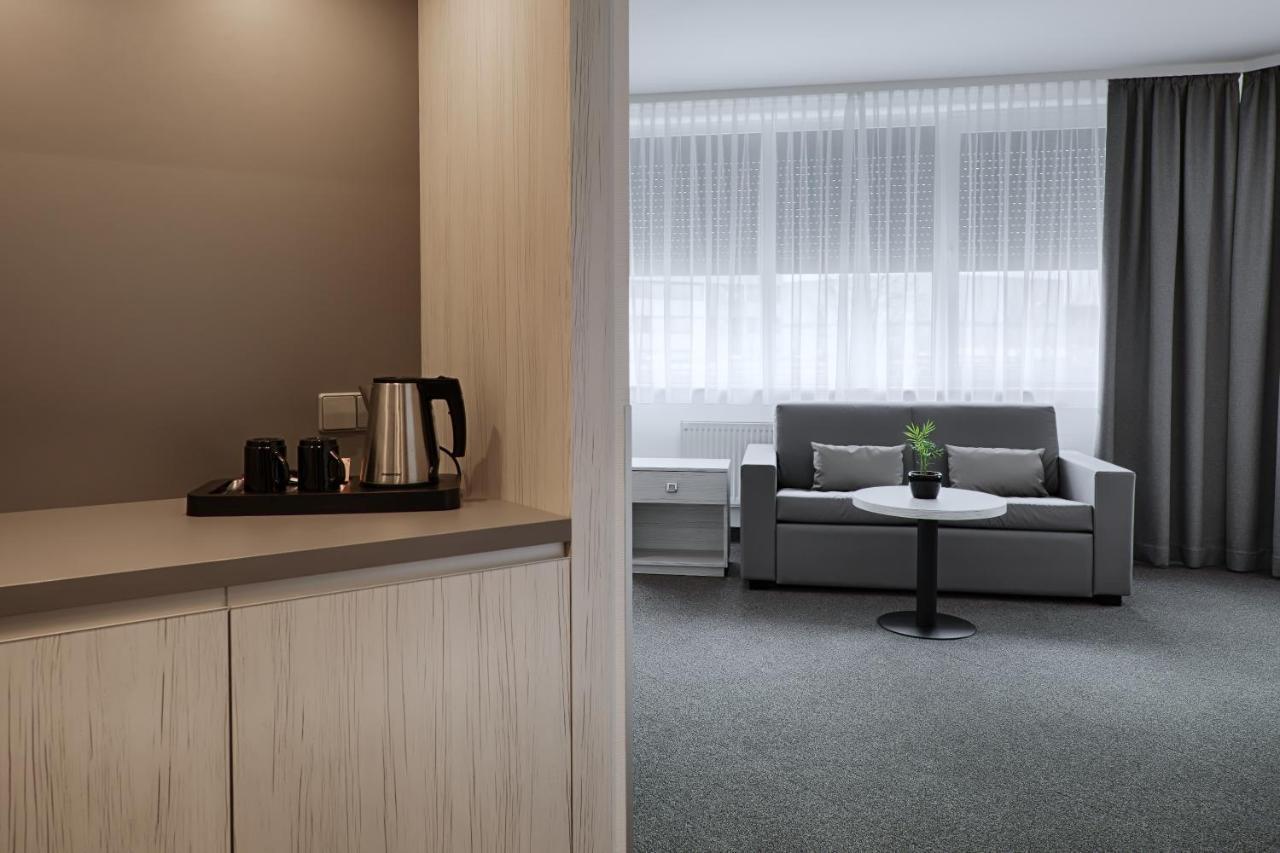 Hotel Townhouse Далевиц Экстерьер фото